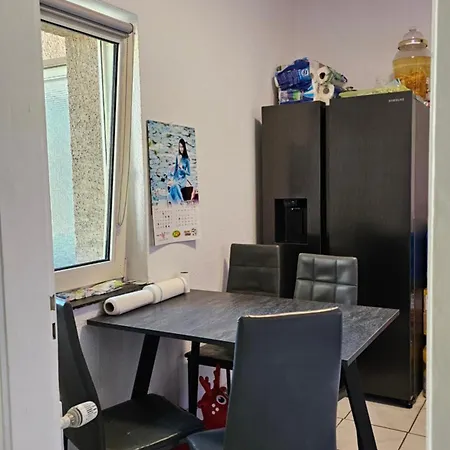 Quarto em Acomodações Particulares In Bilk-zentrum