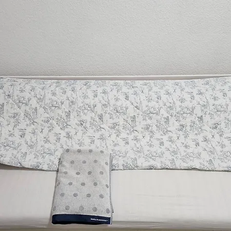 Quarto em Acomodações Particulares In Bilk-zentrum *