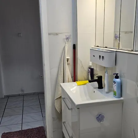 Quarto em Acomodações Particulares In Bilk-zentrum