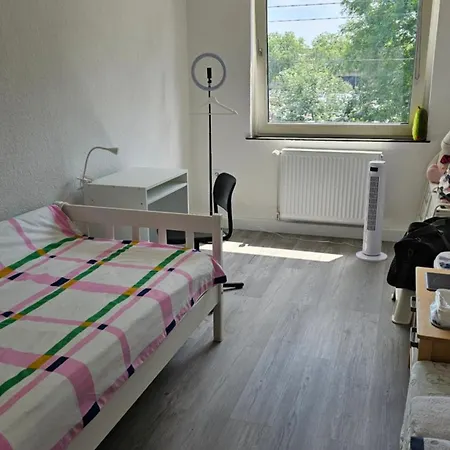 Quarto em Acomodações Particulares In Bilk-zentrum